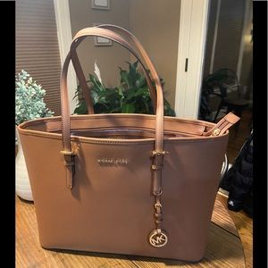 Michael Kors Purse with matching wallet